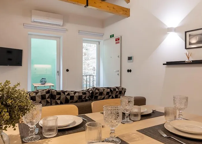 Fado In - Velho Apartament